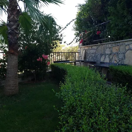 Crown City Apartmán Alanya