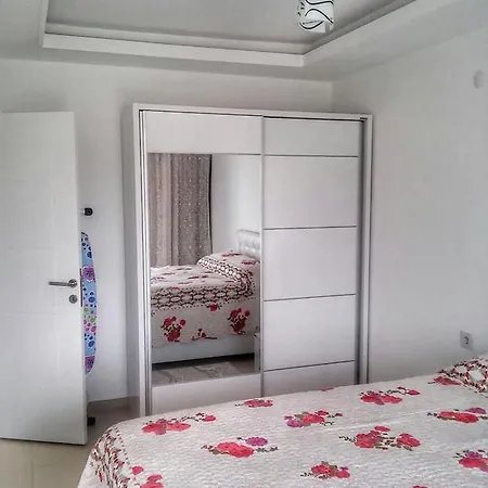 Apartment Crown City *